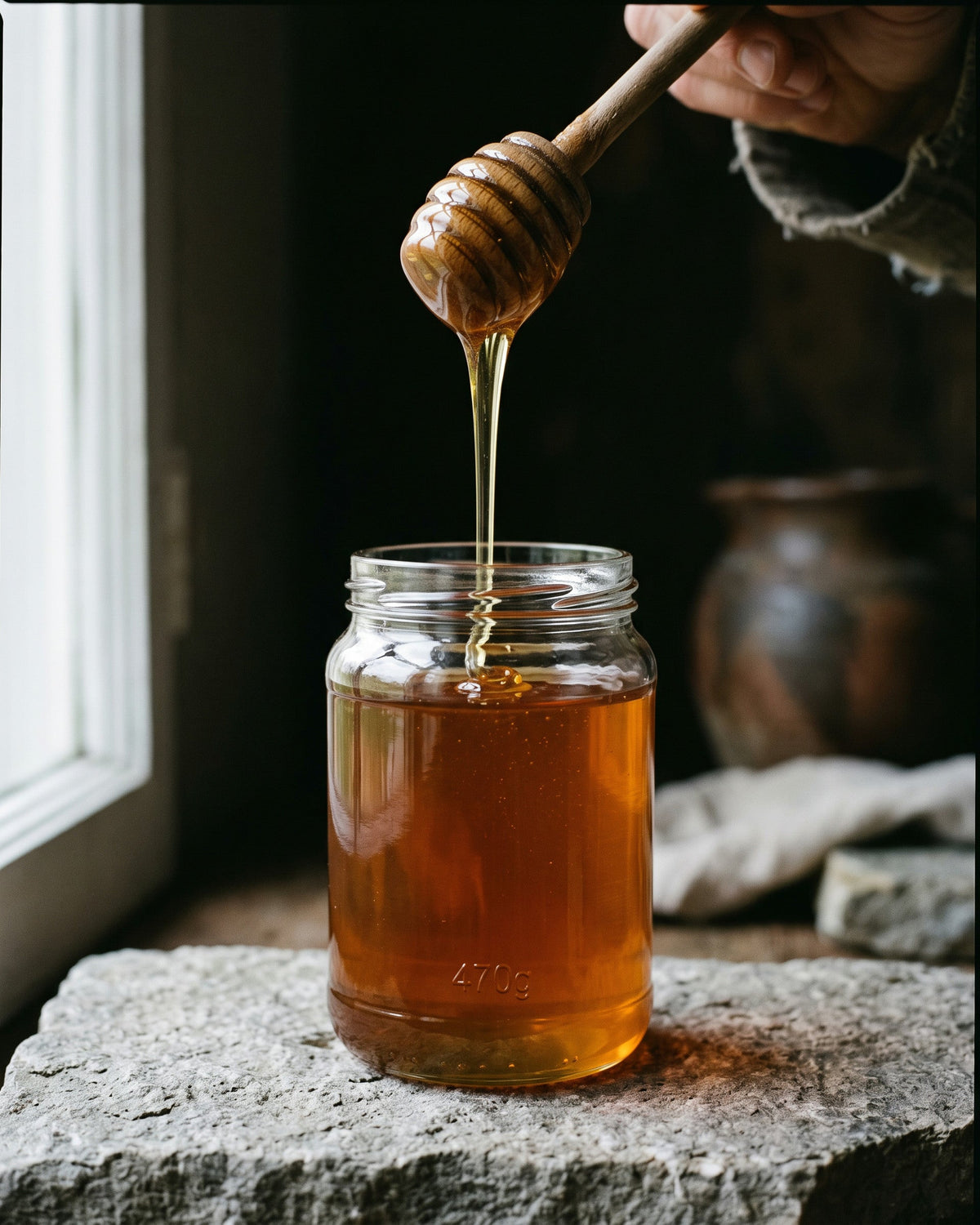 Lal Anatolia · clear strained wild honey lifted on a dipper, 470 g jar