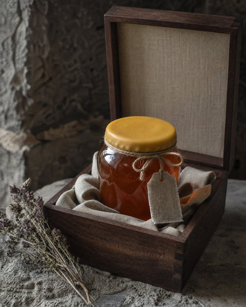 Lal Anatolia · The Special Collection, 1 kg jar in walnut box