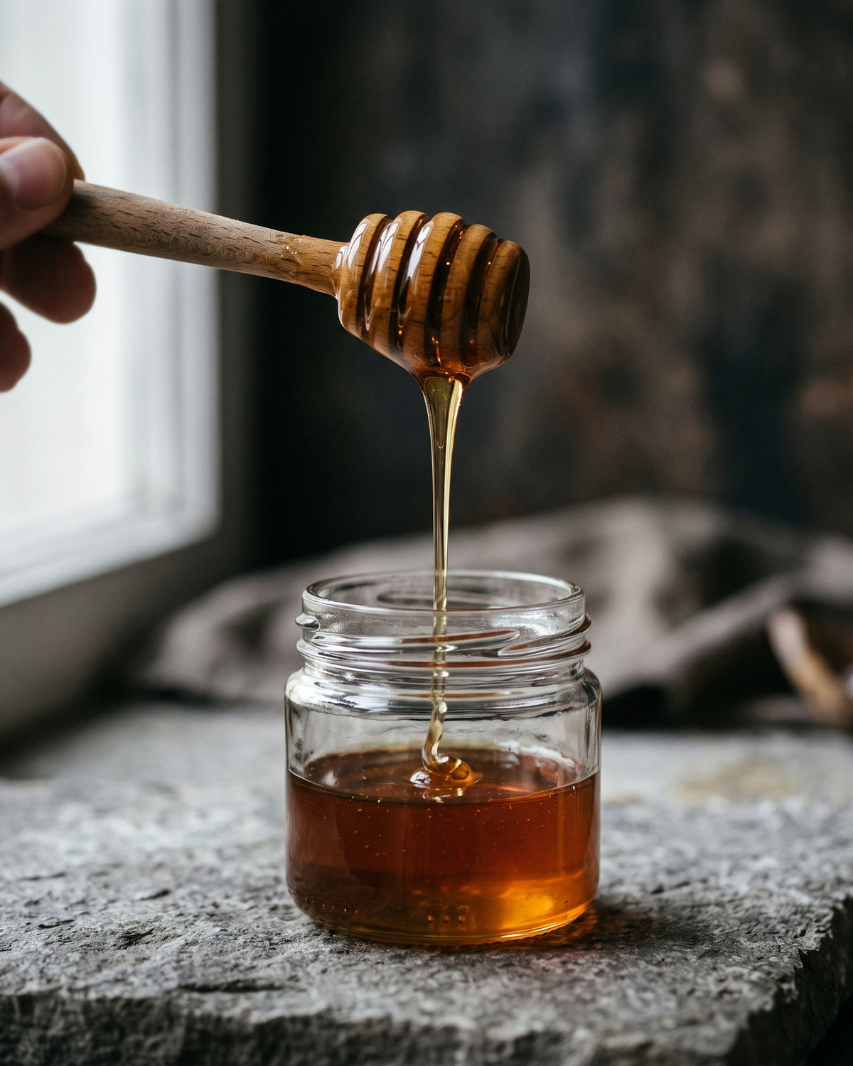 Lal Anatolia · clear strained wild honey lifted on a dipper, 200 g jar